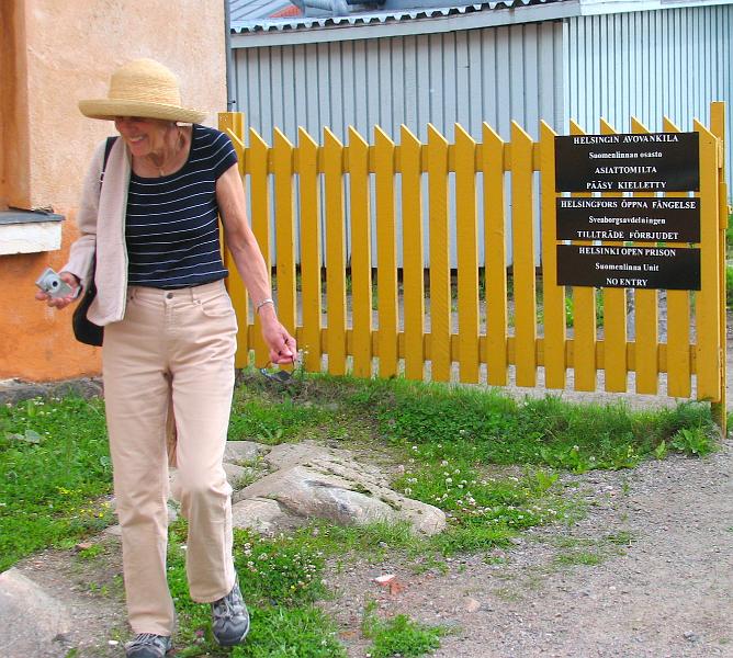 S2_7843.JPG