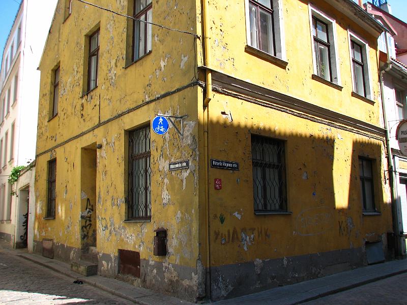 S2_5913.JPG