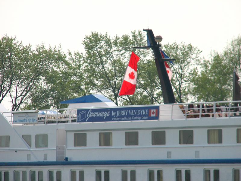 S2_4374.JPG